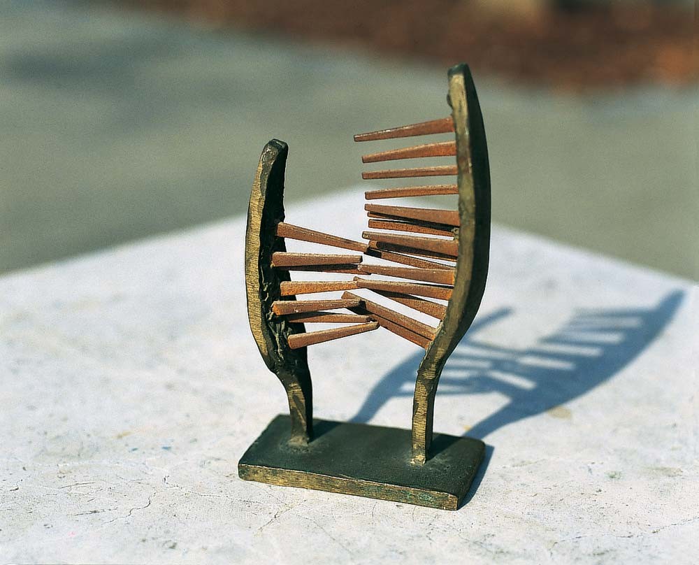 5_hafis_sculptures.jpg